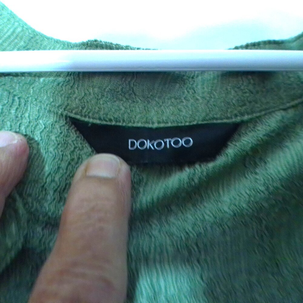 Dokotoo Olive Green V-Neck Smocked Sleeve Tunic Blouse Women’s 2XL - Picture 3 of 5